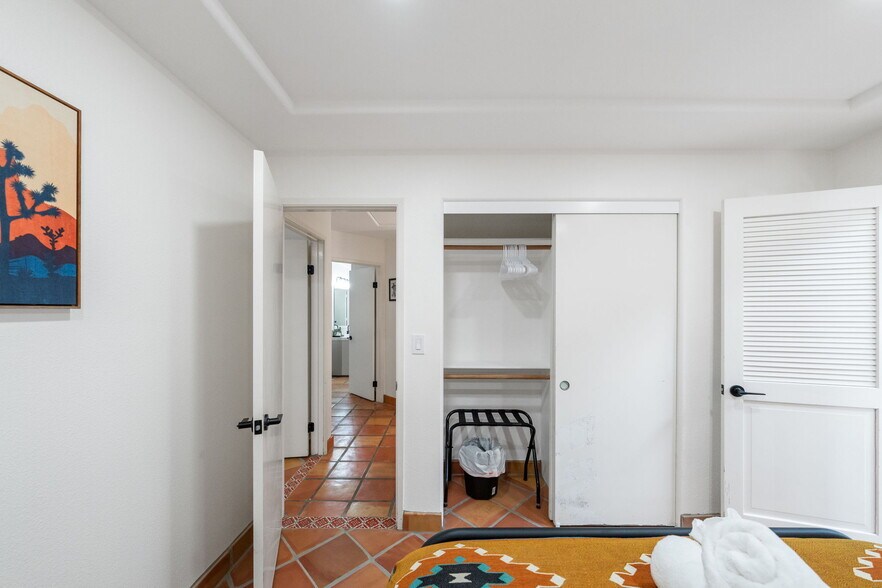 Building Photo - 58328 Bonanza Dr