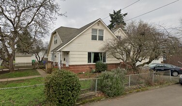 Building Photo - 1014000