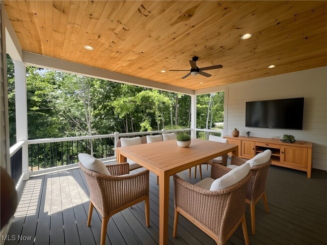 Building Photo - 580 Hardwick Dr