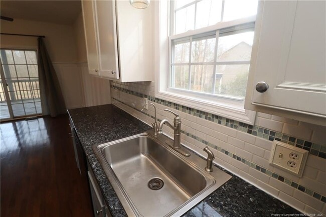 Building Photo - 1255 Magnolia Hill Rd