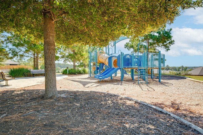 Building Photo - 8470 Coral Cove Pass Ln