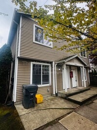 Building Photo - 8314 SE Yamhill St