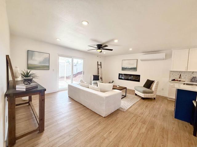 Building Photo - 9455 Hornbuckle Dr