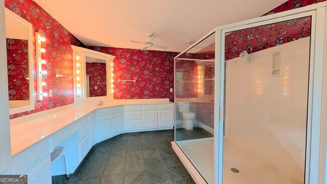 Building Photo - 2939 Rivercrest Dr