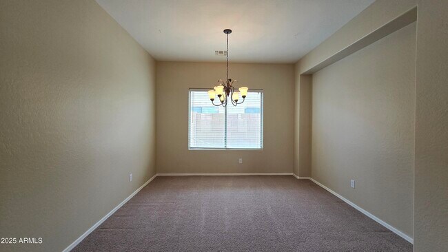 Building Photo - 6091 S 257th Dr