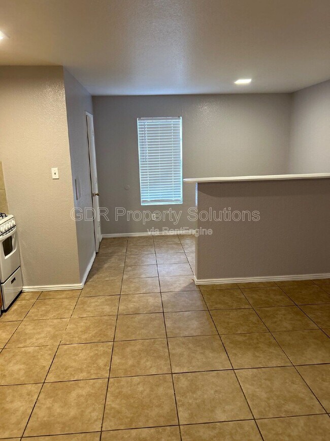 Building Photo - 401 14th St NW