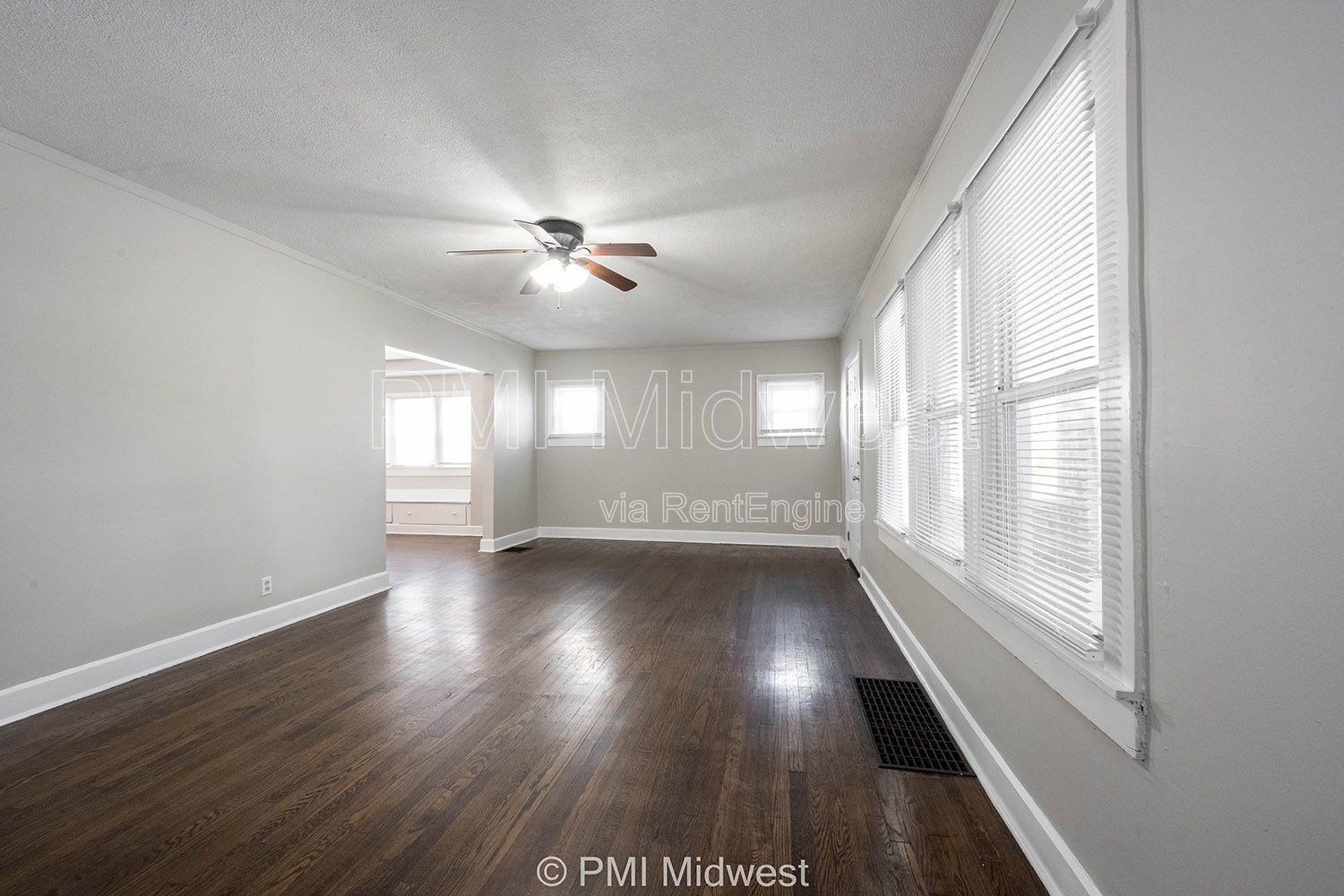 Building Photo - 1529 E Ohio St