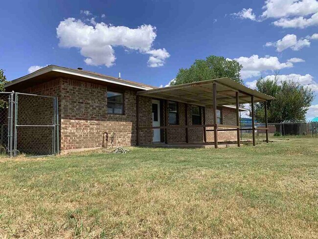 Building Photo - 102 Mohawk Ave