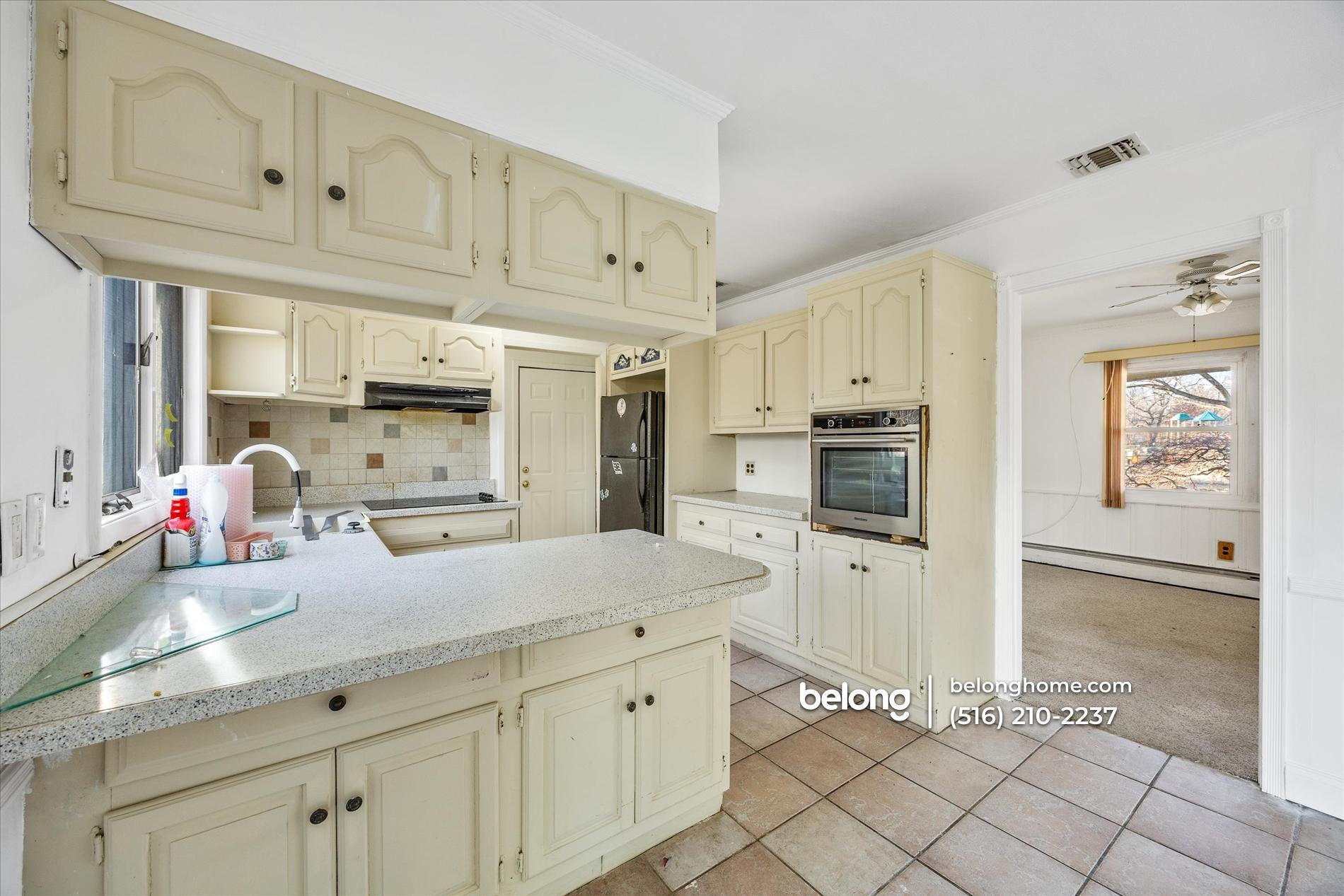 Building Photo - 68 Sycamore Cir