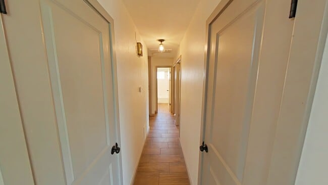 Building Photo - 5222 NW Ashby Ave