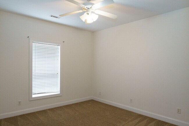Building Photo - 49 Thomas Sumter St