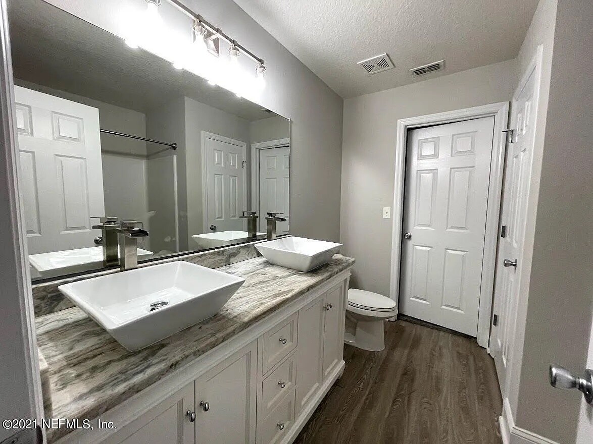Building Photo - 5924 Bartram Village Dr
