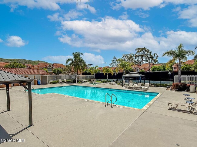 Building Photo - 451 Pavarotti Dr