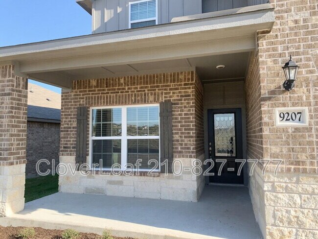 Building Photo - 9207 Nubuck Br