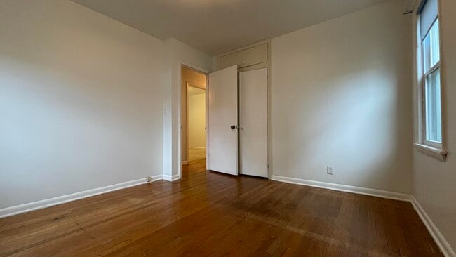 Building Photo - 3531 N 84th St