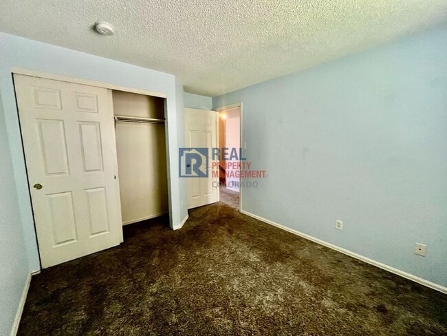 Building Photo - 5246 E 128th Dr
