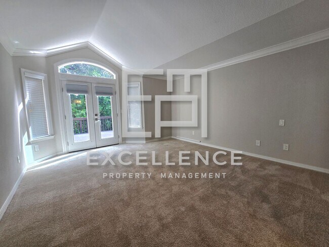 Building Photo - In the Villages 55+ Gated Community, 2/2+ Office, 1900+Sf, Deck, Views, Golf Course and Much More