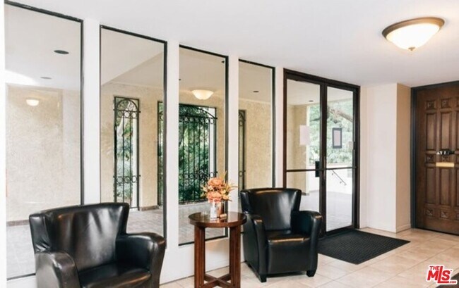 Building Photo - 497 E California Blvd