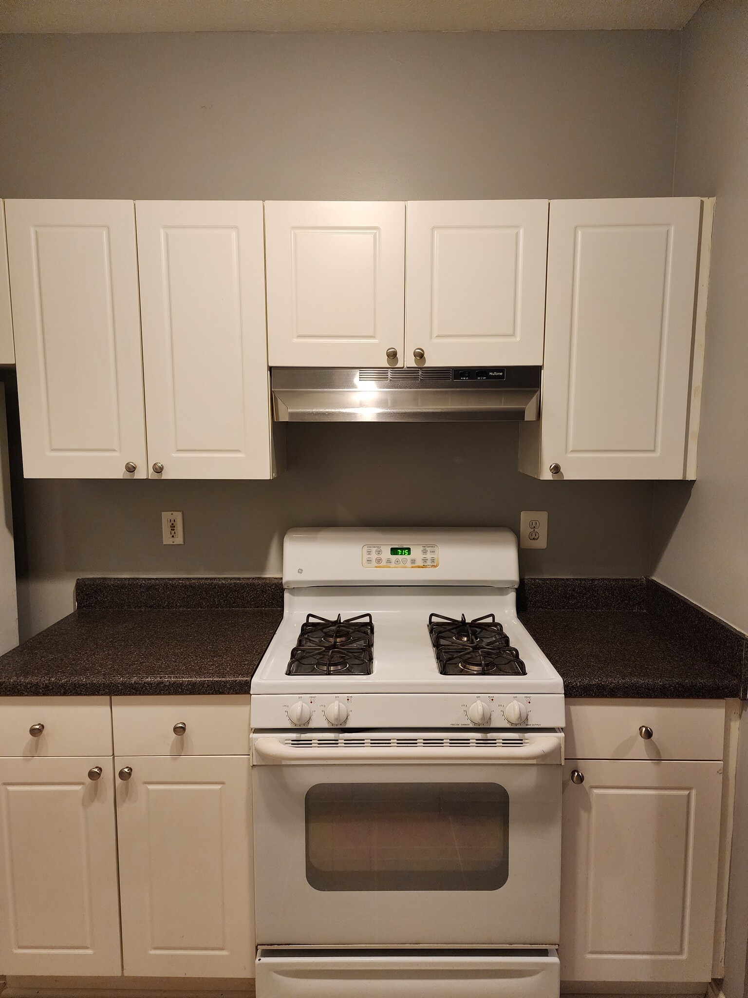 Khitchen - 11355 Aristotle Dr