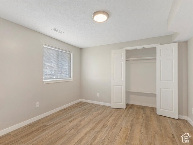 Building Photo - 9842 Tiger Eye Dr