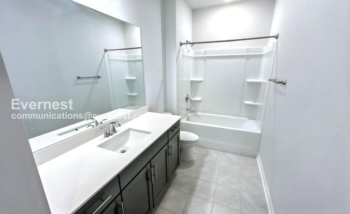 Building Photo - 2837 Campanella Dr