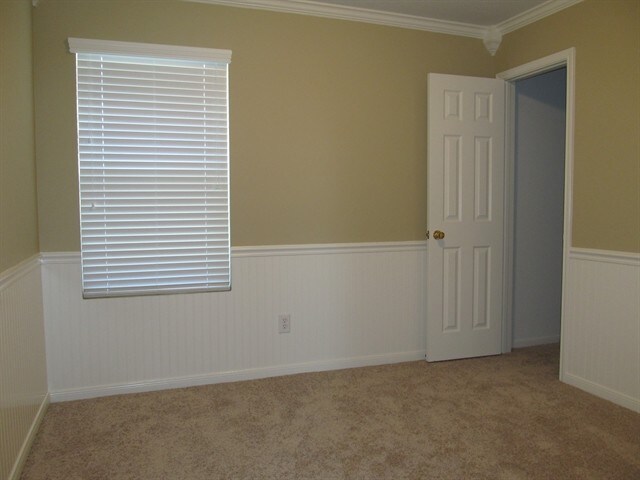 Building Photo - 2423 Lofty Falls Ct