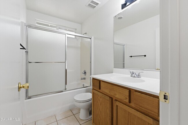 Building Photo - 42144 Madison Dr