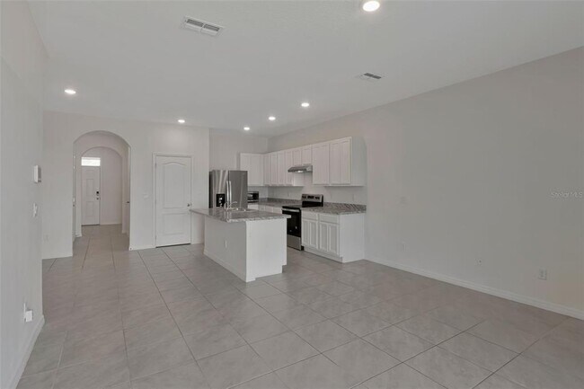 Building Photo - 1089 Blue Jay Dr