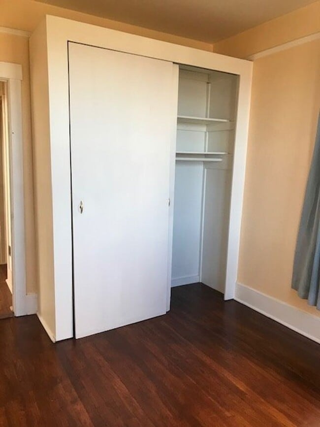 Building Photo - Adorable Jerome Home!! 2 Bedroom 1 Bath Contact Property Pros Property Management