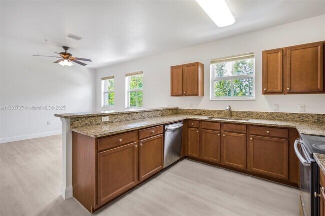 Building Photo - 8650 NW 97th Ave