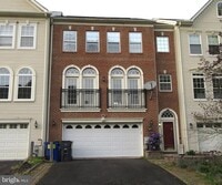 Building Photo - 103 Persimmon Pl