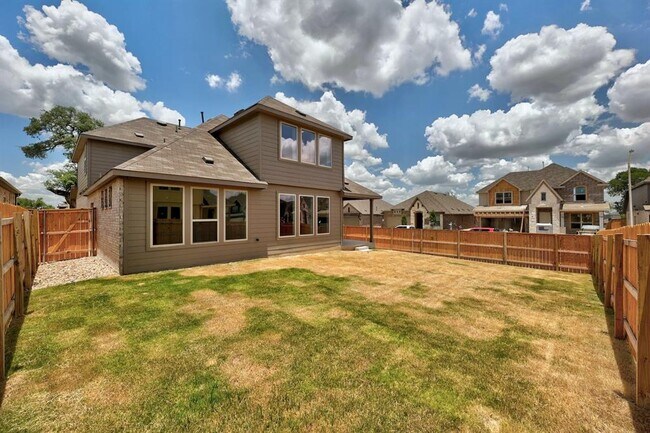 Building Photo - 1500 Sibley Wy