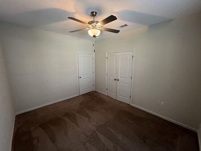 Building Photo - Cozy 3BR/2BA Home in Copper Oaks – Move-In Ready!