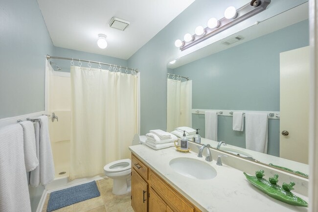 Building Photo - 35 Preston Dr