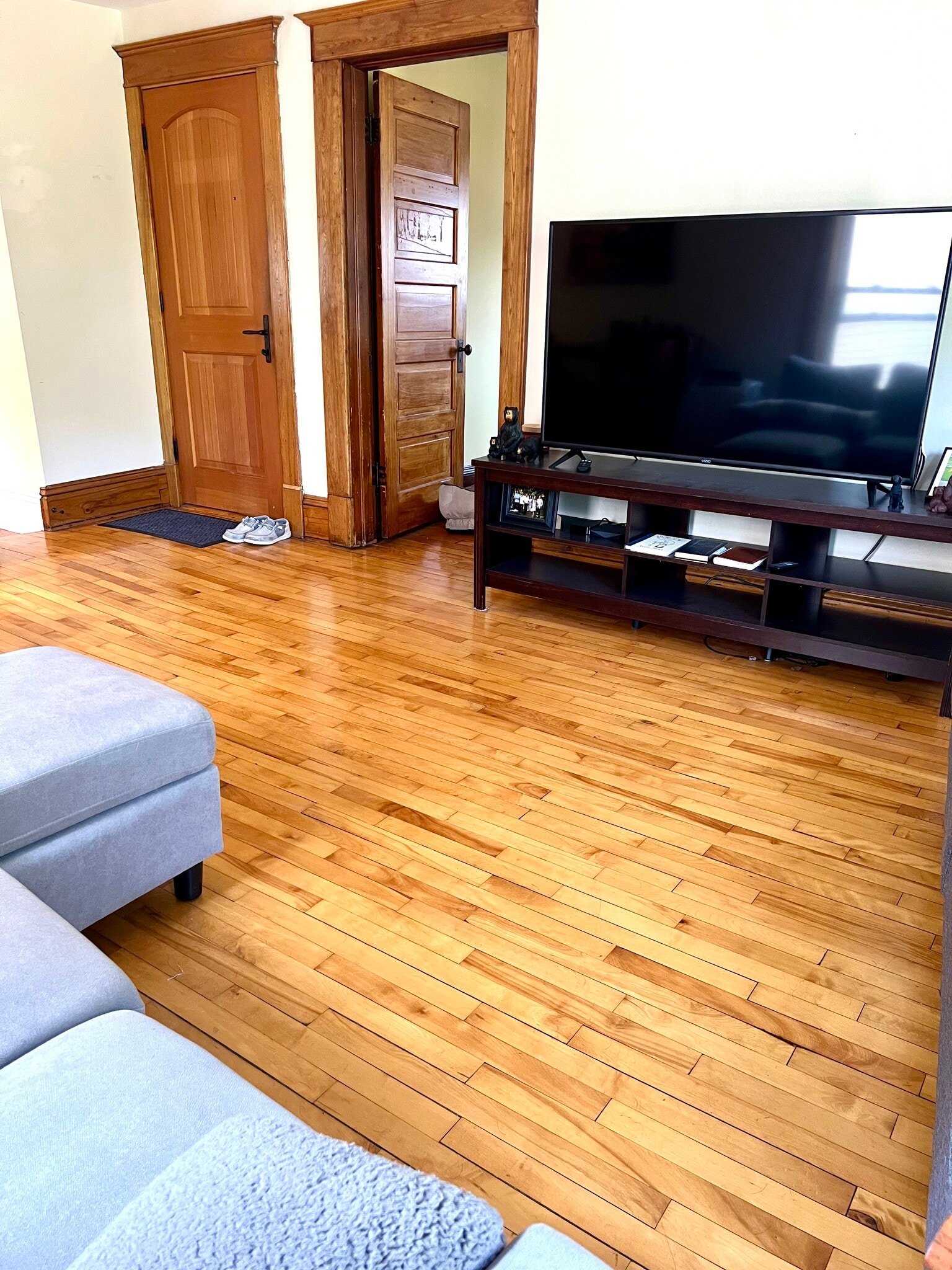 Building Photo - 197 S Winooski Ave