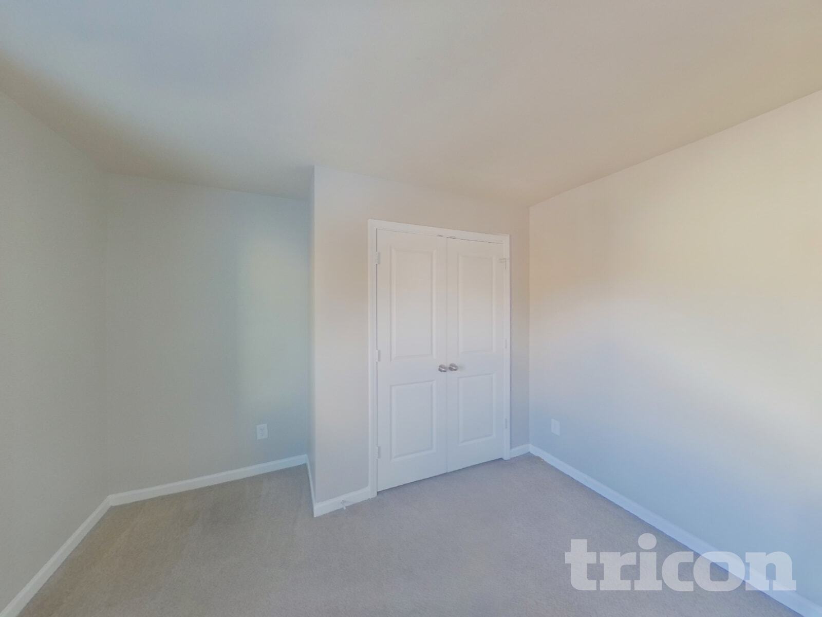 Building Photo - 207 Stillwood Dr