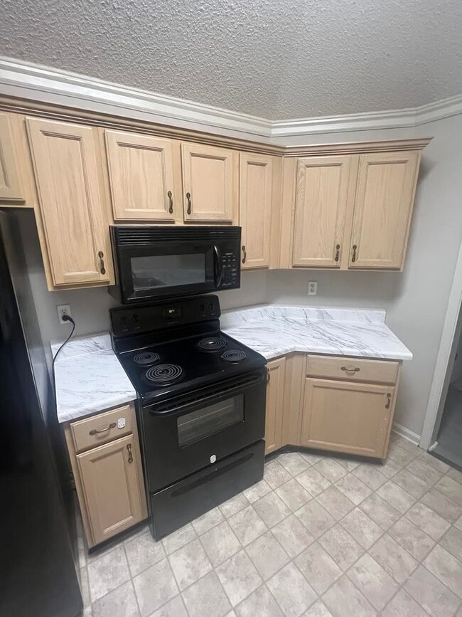Building Photo - 3 bed, 2 bath in Arlington/Lakeland area