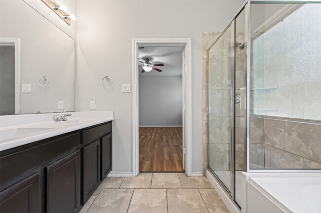 Building Photo - 1326 Seagler Pond Ln