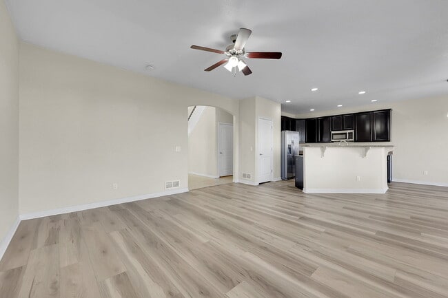 Building Photo - $2,750.00 - 6 Bedrooms, 3.5 Bathrooms, Single Family Home in Colorado Springs with Fenced Yard!