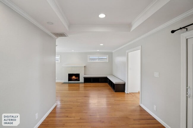 Building Photo - Spacious Home with Detached 1 bed 1 bath ADU in Los Altos!