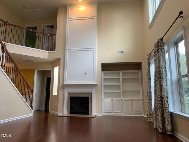 Building Photo - 4005 Channing Pl