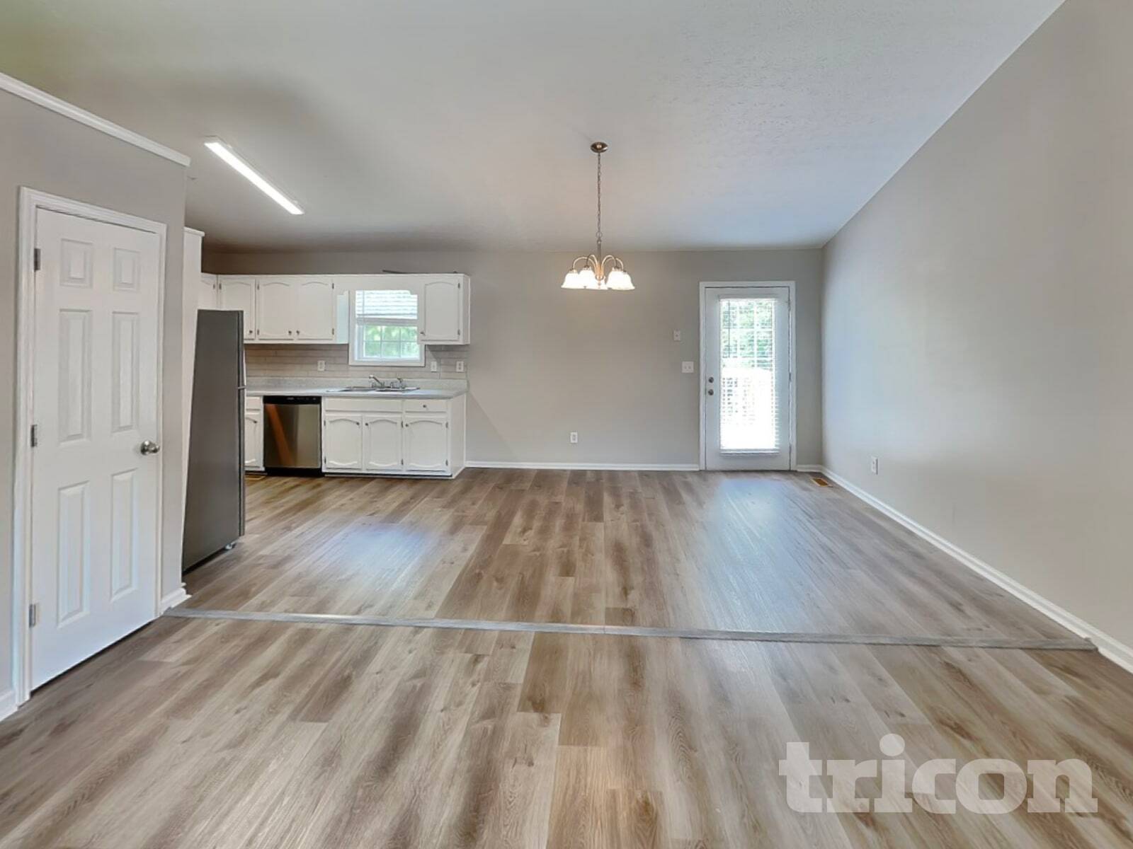 Building Photo - 676 Eagles Nest Cir