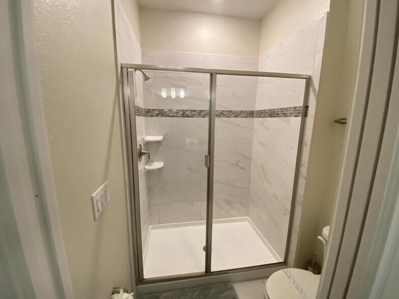 Building Photo - 9047 Stinger Dr