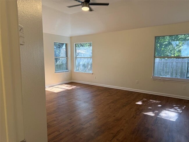 Building Photo - 4617 Moose Dr