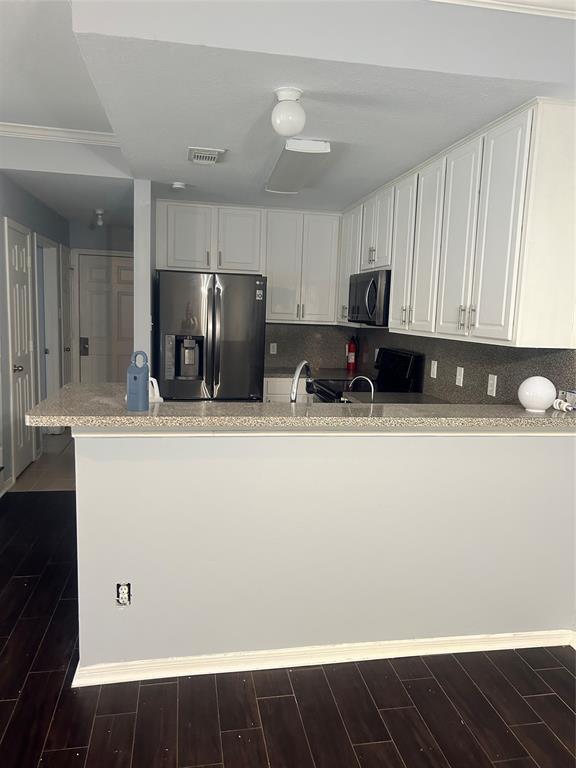 Building Photo - 3804 Shire Valley Dr