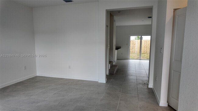 Building Photo - 11052 SW 230th St