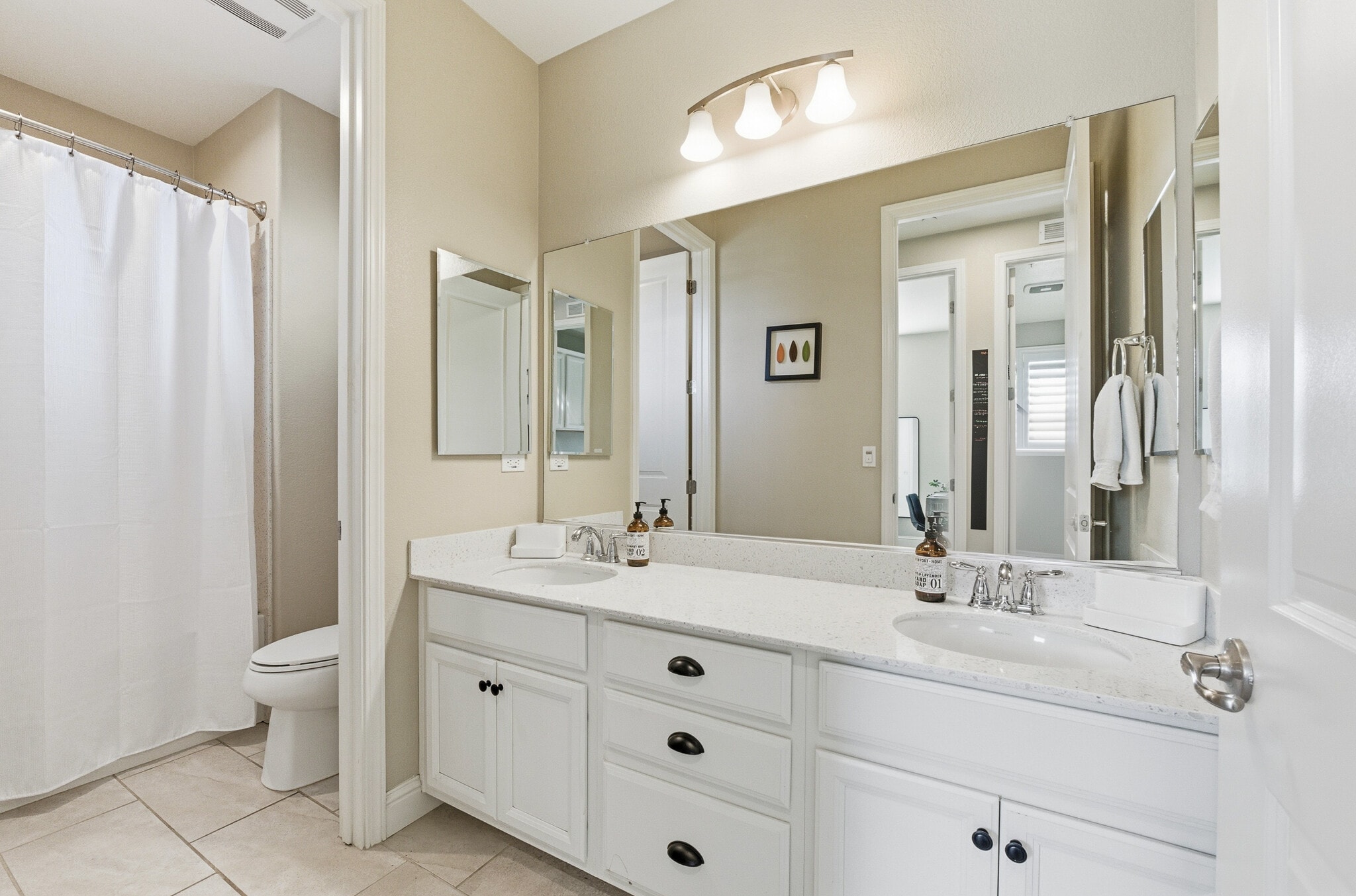 Building Photo - 3528 Ruby Pl