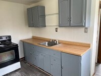 Building Photo - 316 Ferndale St