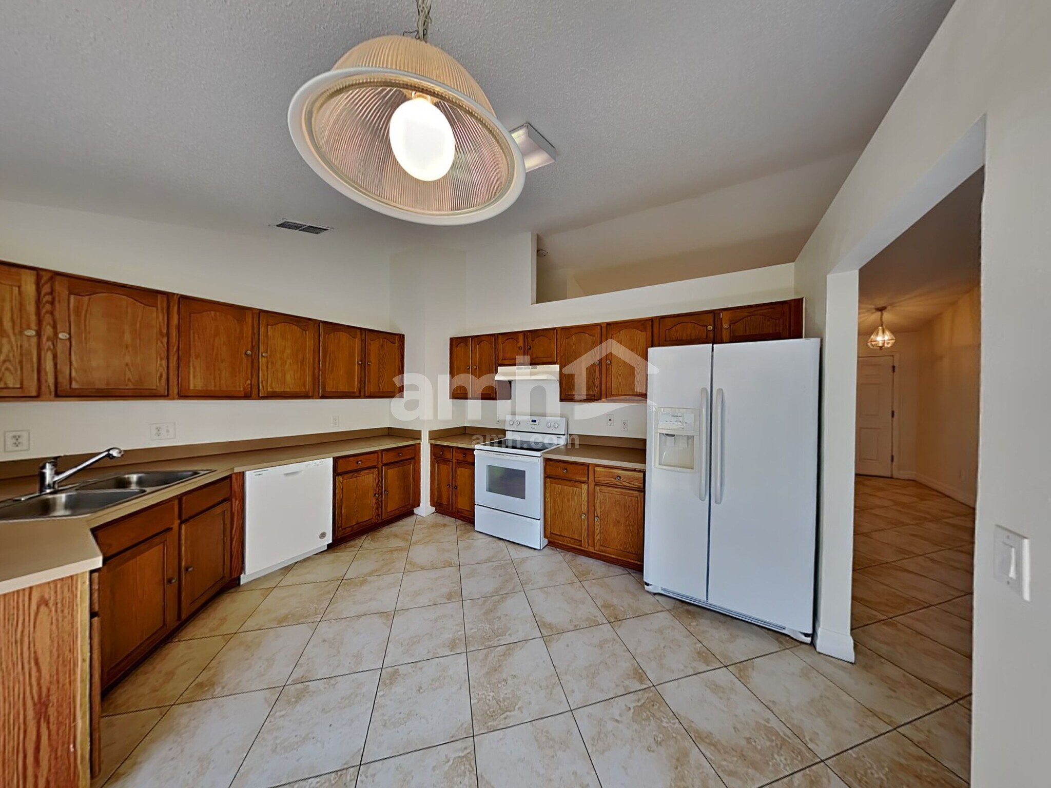 Building Photo - 705 Paddington Pl