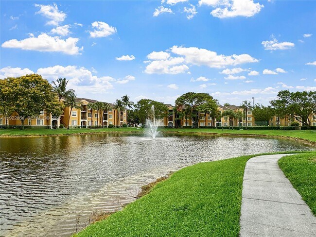 Building Photo - 2120 W Preserve Way